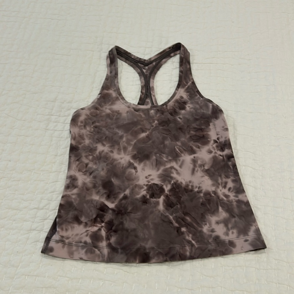 Lululemon tank top